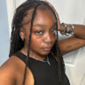 Meet your Posher, Sana